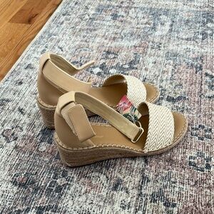 Tommy Bahama Tan Espadrilles with Wedge Heel